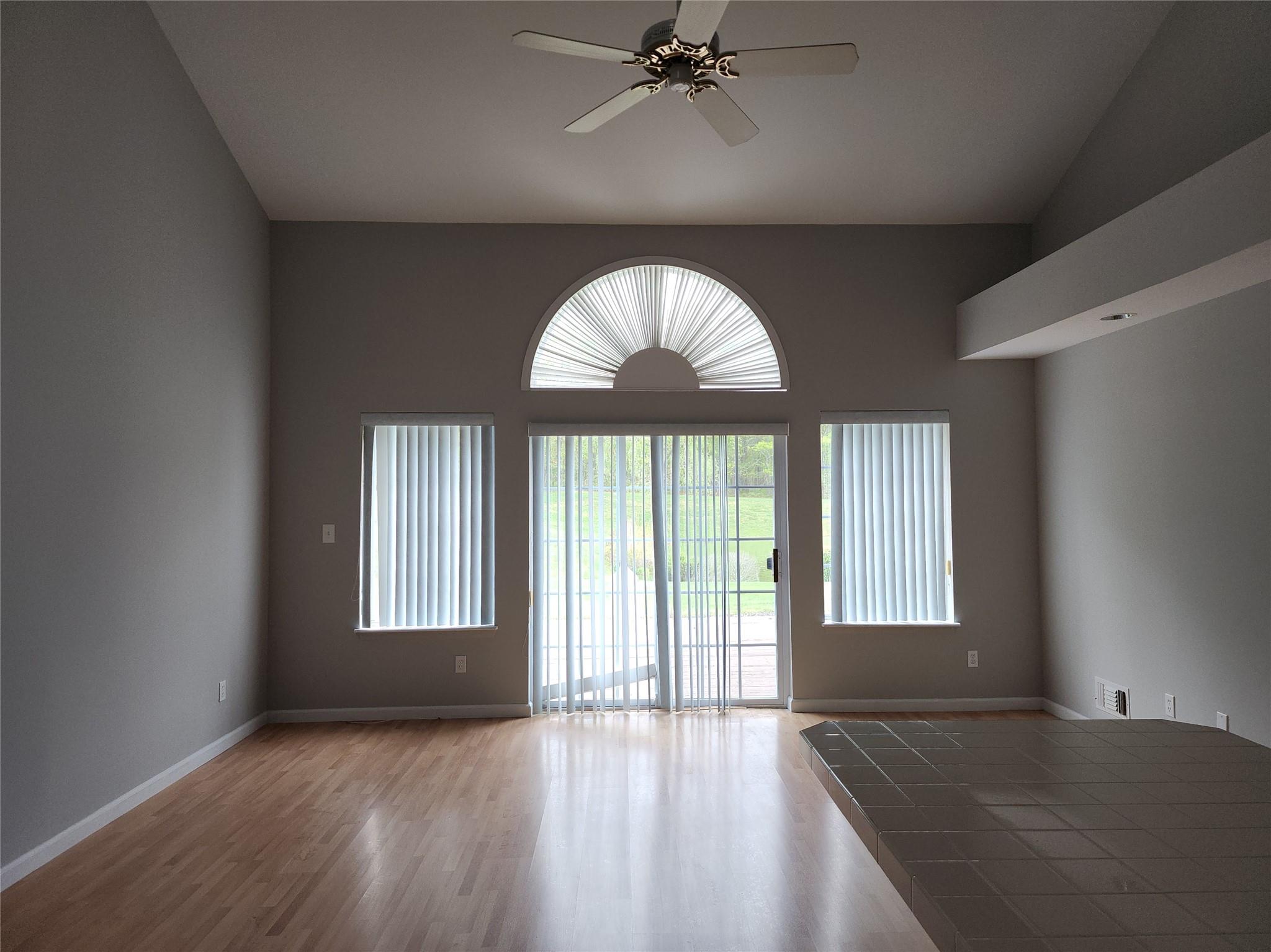 288 Ranch Circle, Manorville, New York image 3