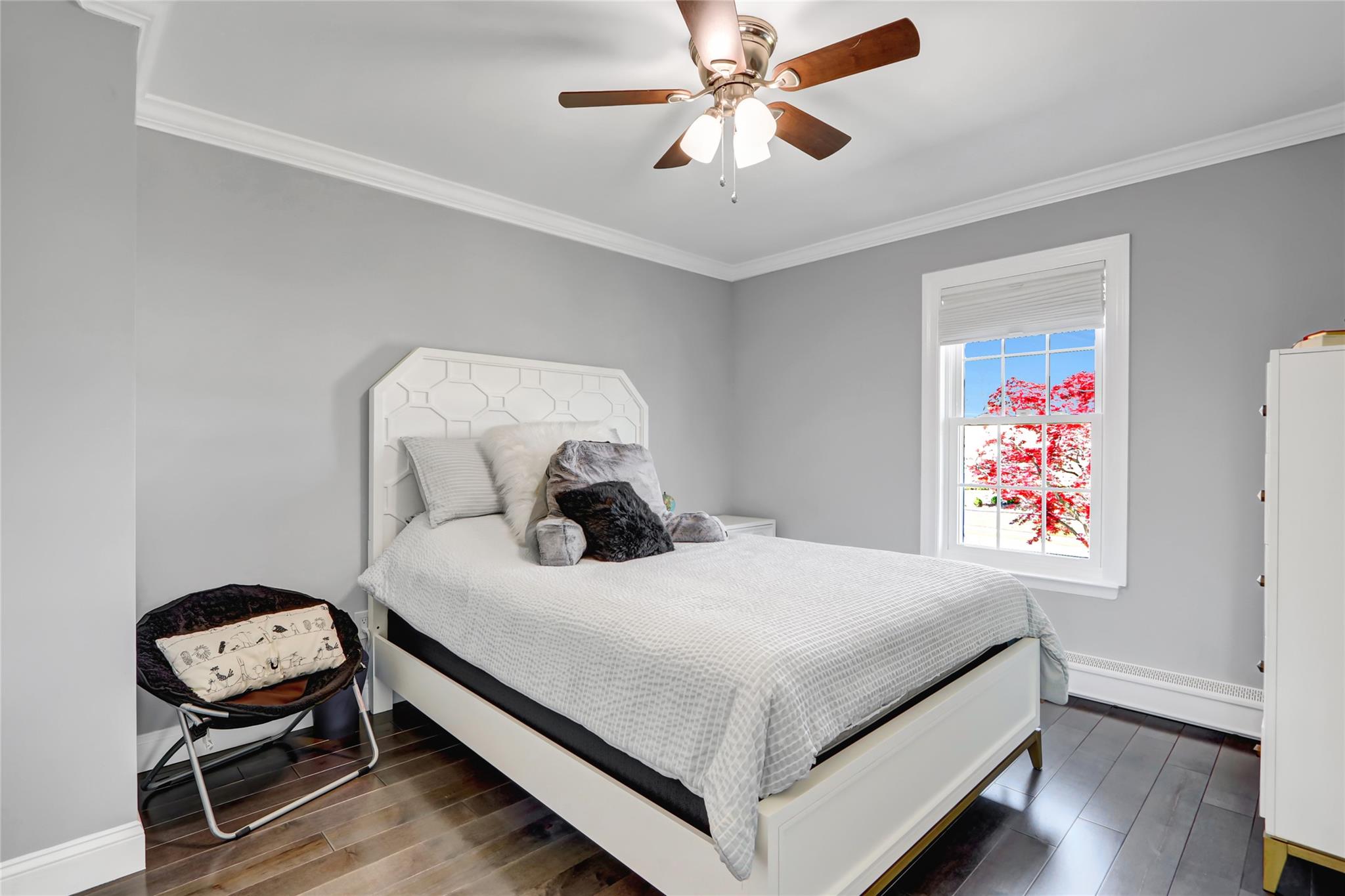 5 Bridle Path, Roslyn, New York image 14