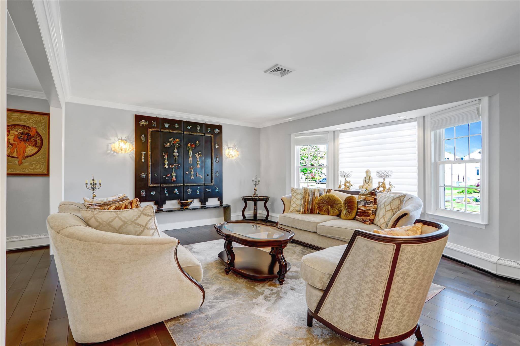 5 Bridle Path, Roslyn, New York image 6