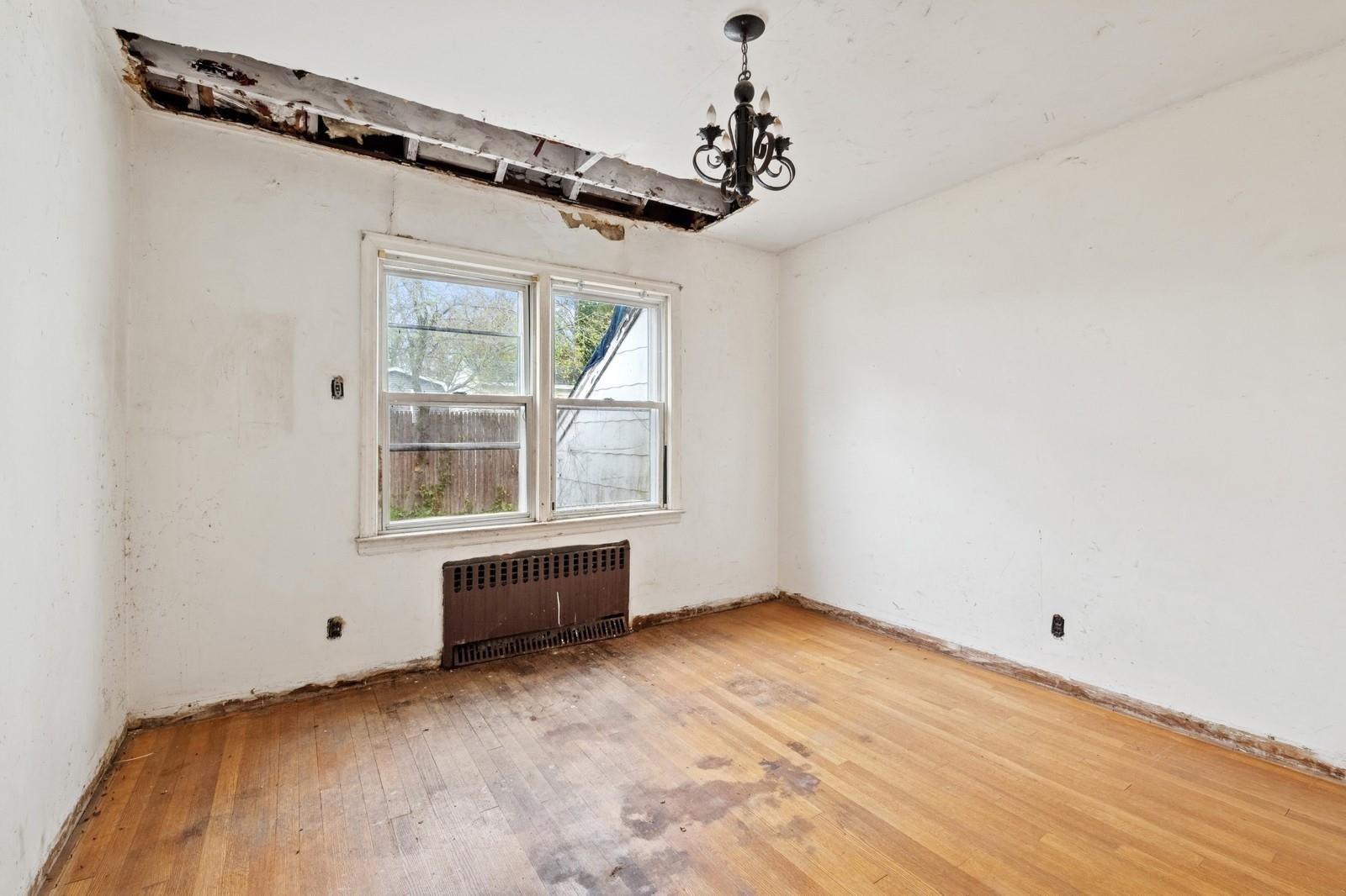 29 Seaman Avenue, Rockville Centre, New York image 18