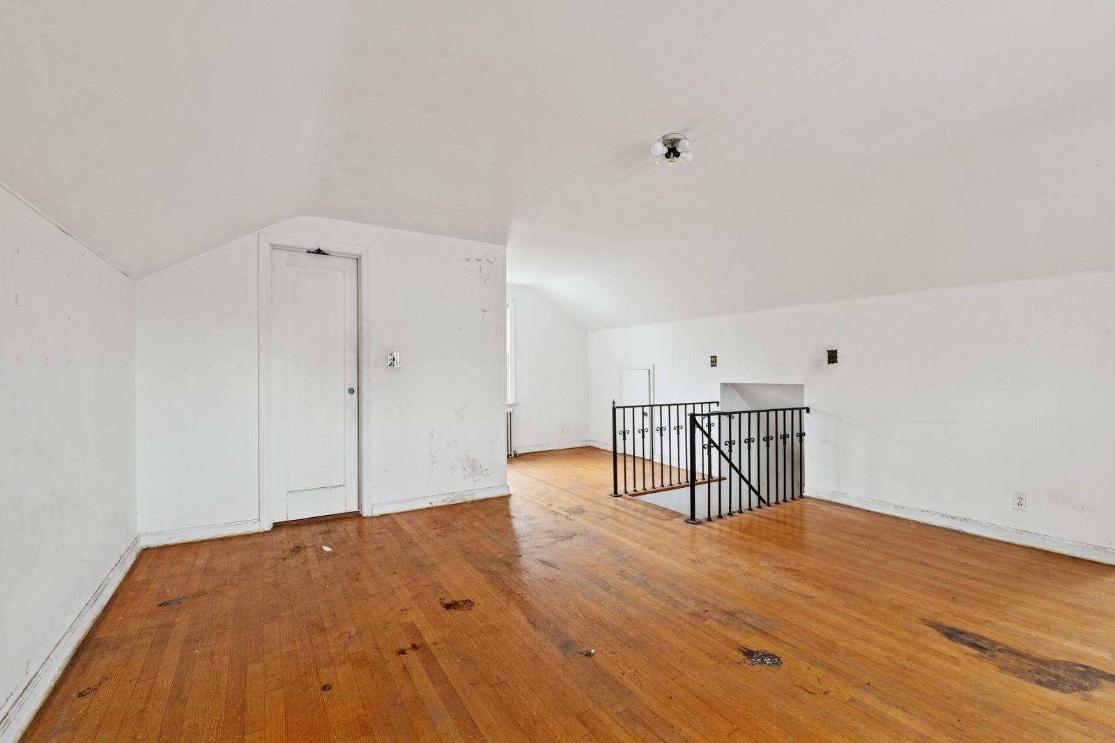 29 Seaman Avenue, Rockville Centre, New York image 19