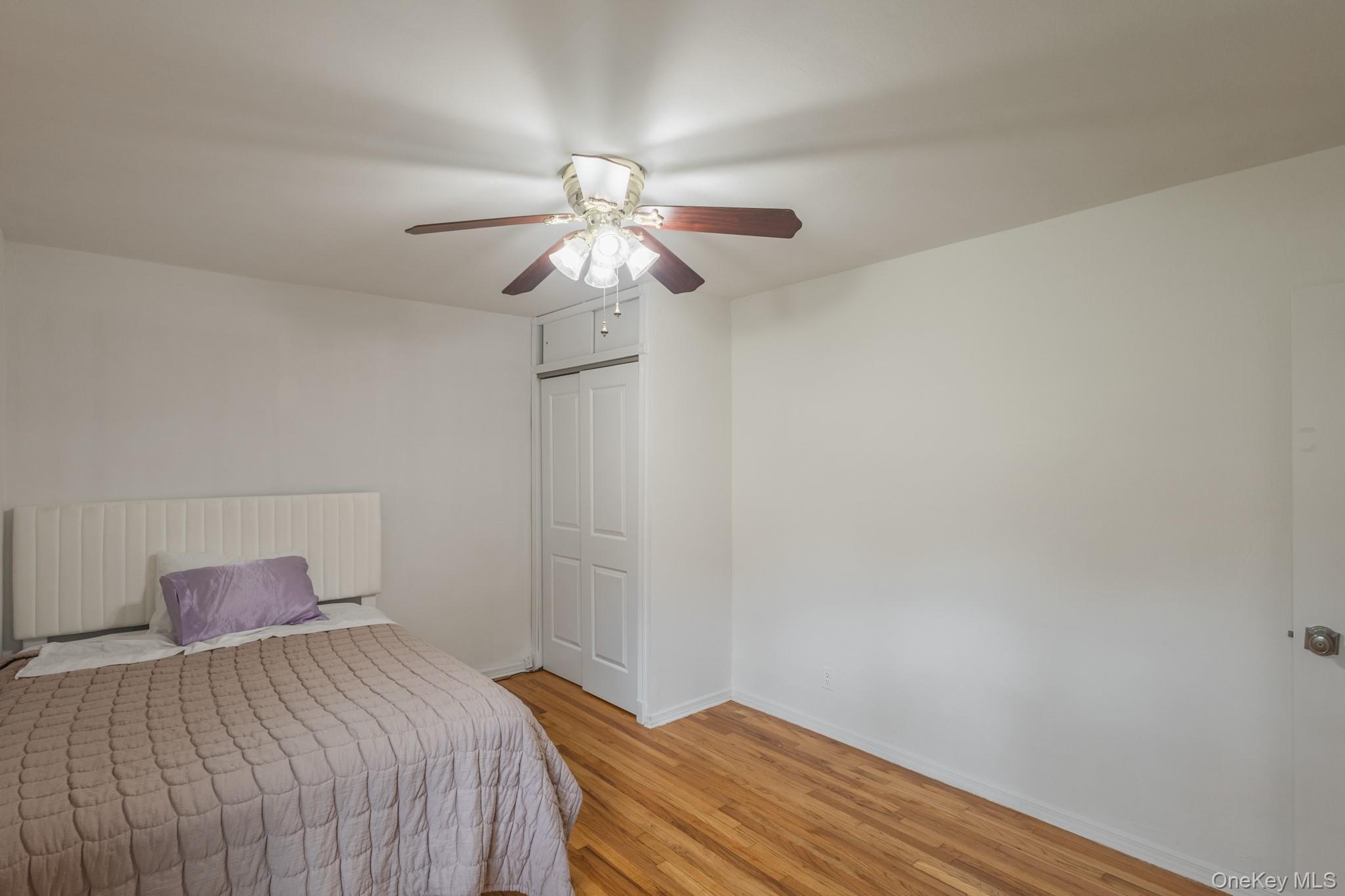 74-81 220th Street 094B1