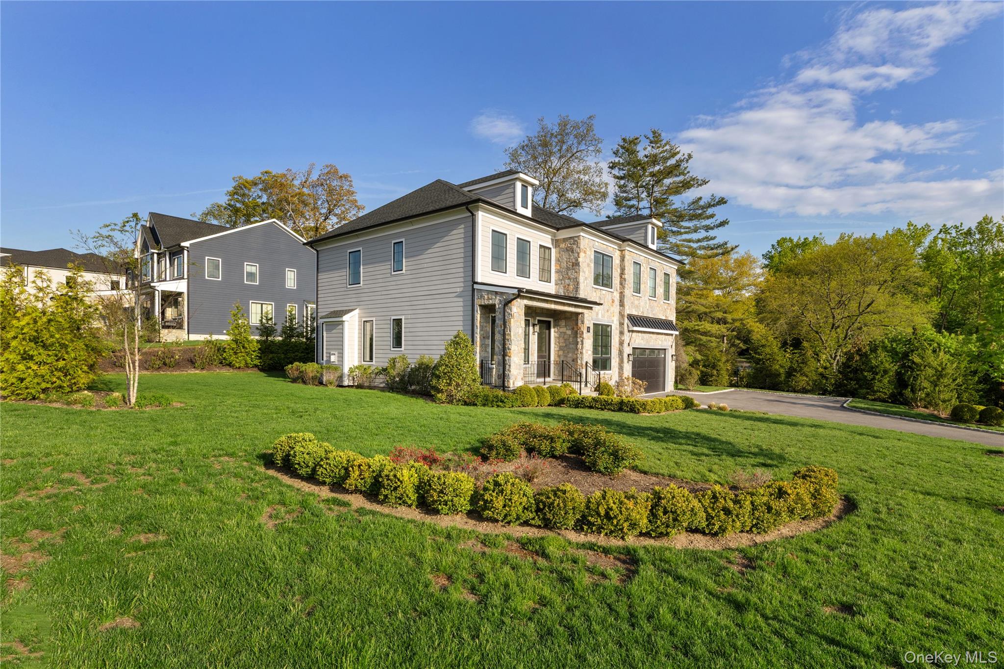 1 Sequoia Circle