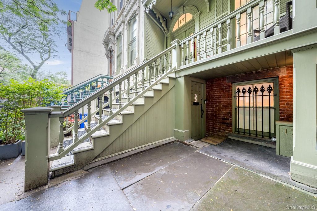 Photo of 17 East 128th Street, New York (Manhattan), NY 10035 (MLS # 960656)