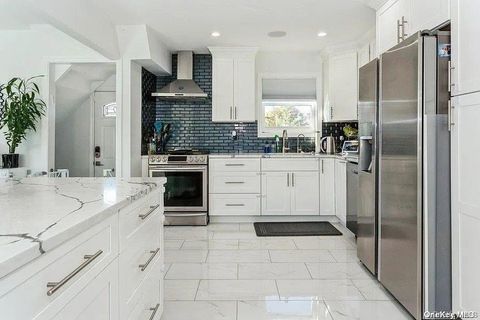 1 Munro Boulevard Valley Stream NY 11581