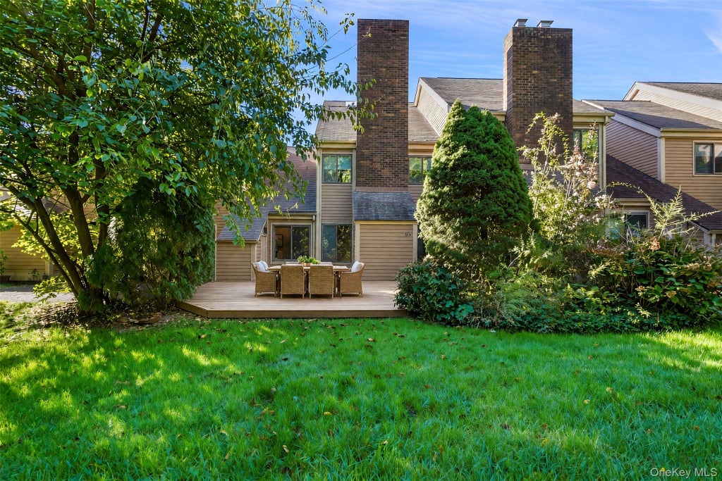 Photo of 192 Ivy Hill Crescent, Rye Brook, NY 10573 (MLS # 1061125)