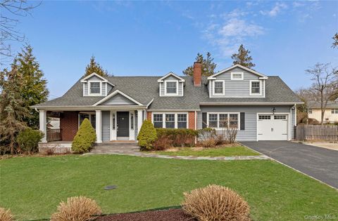 58 Roosevelt Avenue Glen Head NY 11545