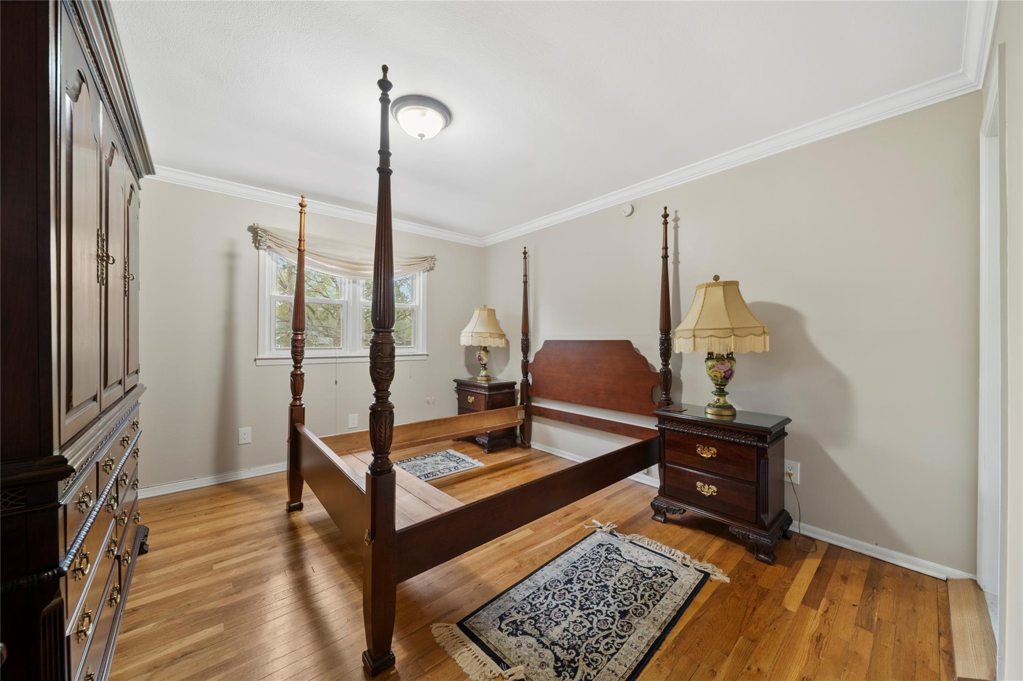 289 Maplewood Road, Huntington Station, New York image 14