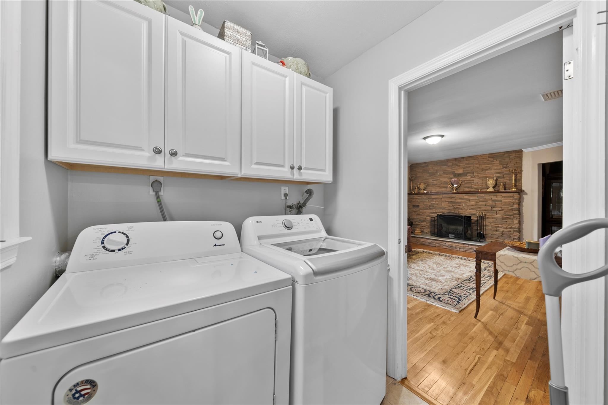 289 Maplewood Road, Huntington Station, New York image 9
