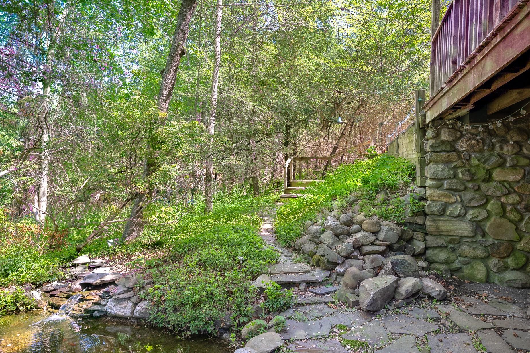 100 Old Pascack Road, Pearl River, New York image 25