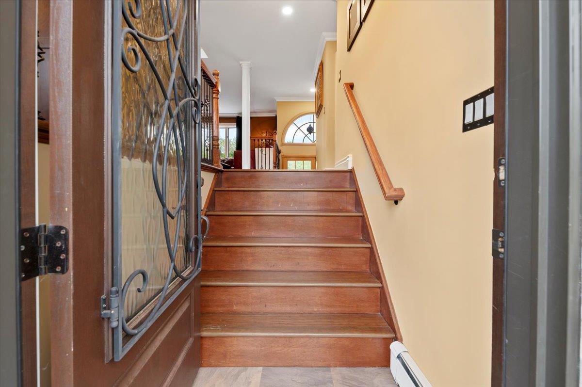 3 Knight Lane, Kings Park, New York image 4