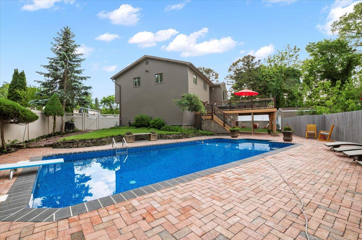 3 Knight Lane, Kings Park, New York image 32
