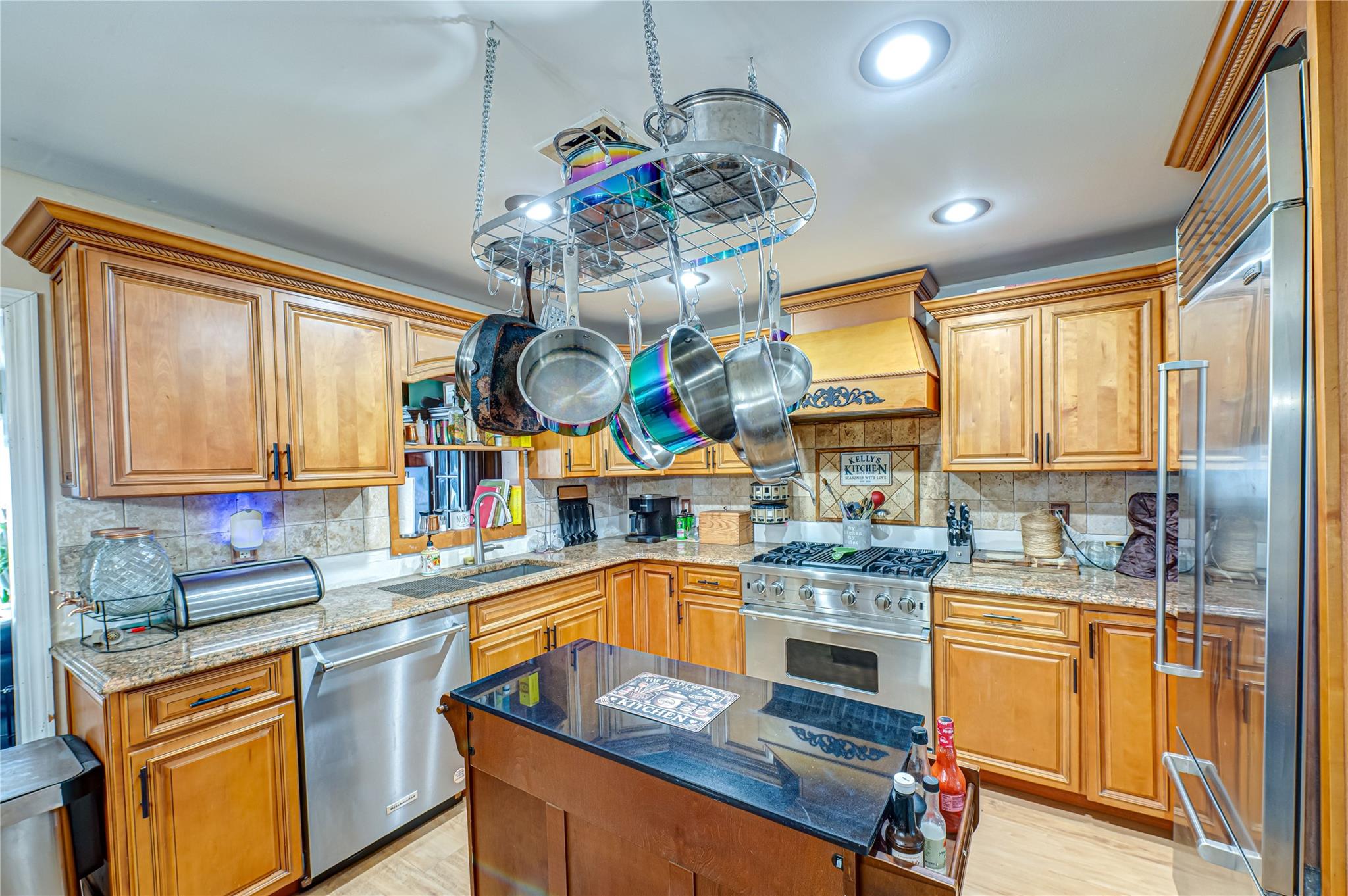 885 Surf Street, Lindenhurst, New York image 7
