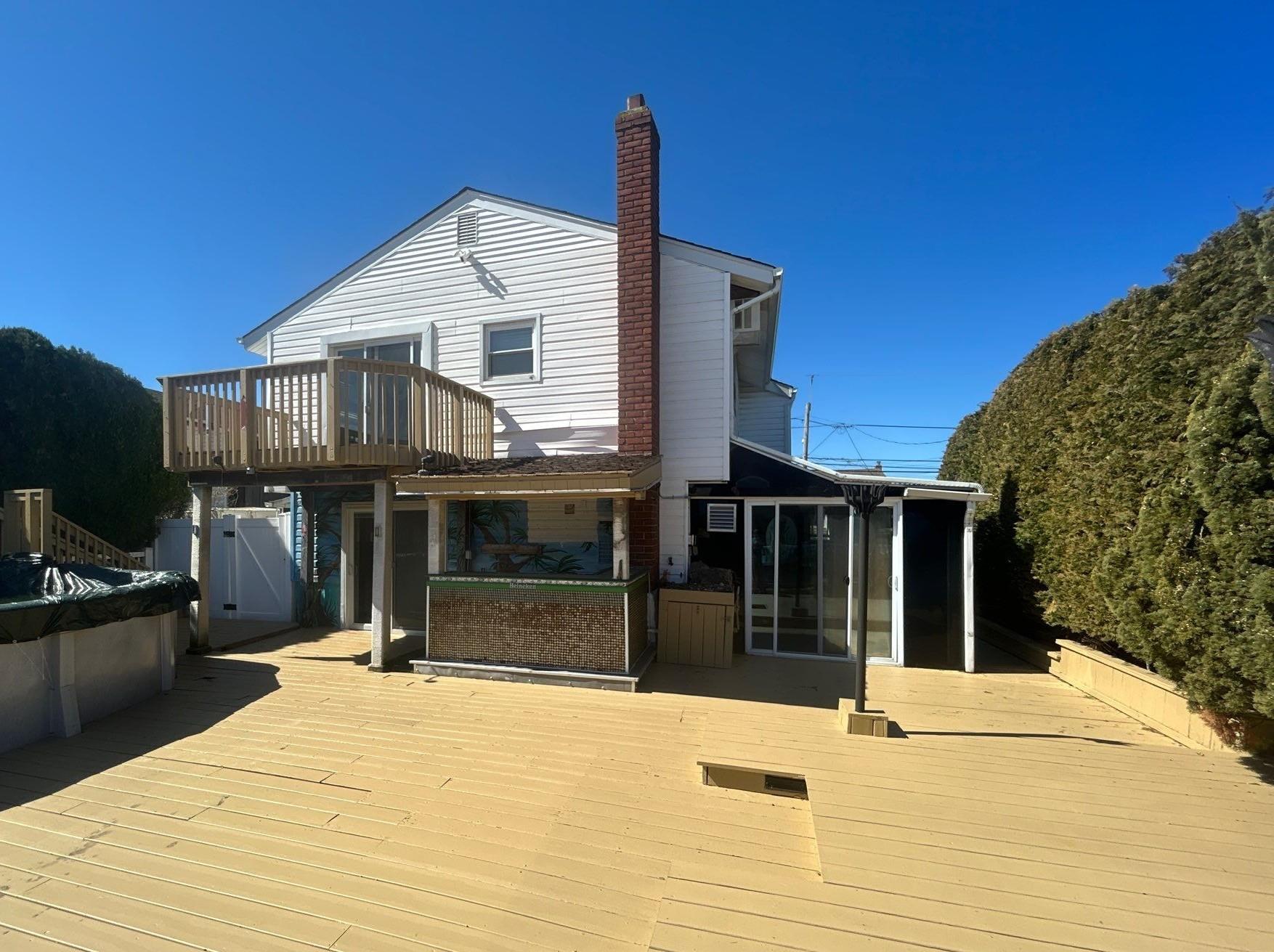 929 S Long Beach Avenue, Freeport, New York image 12