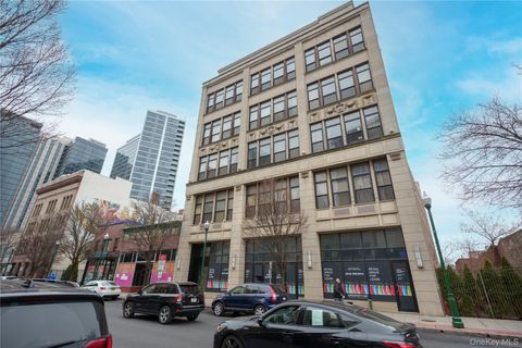 Condo For Rent - 25 Leroy Place #PH1<br/> New Rochelle, NY 10801