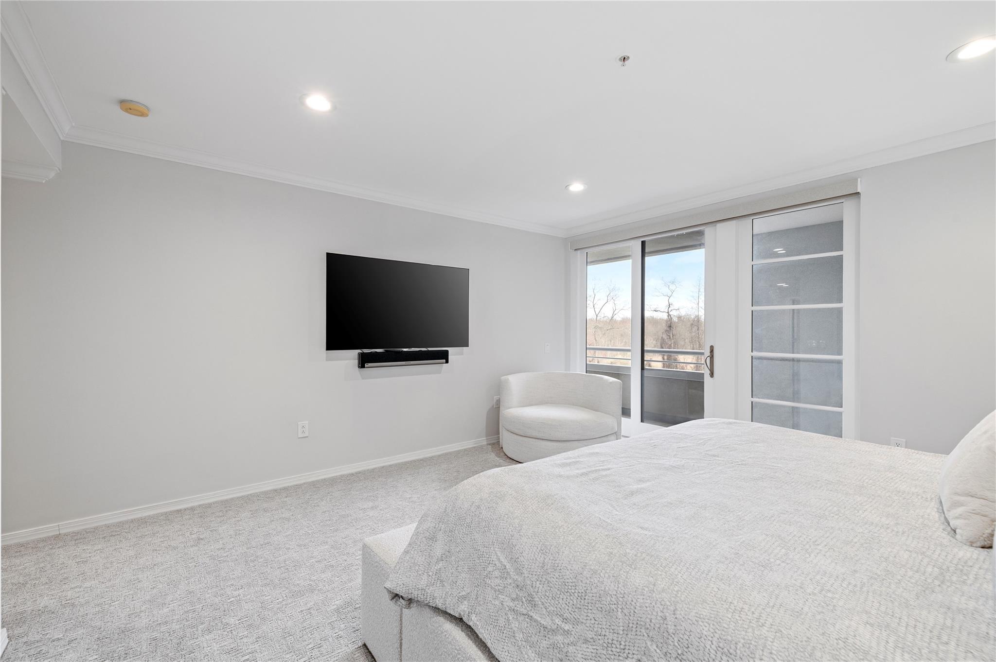 100 Harbor View Drive #230, Port Washington, New York image 9
