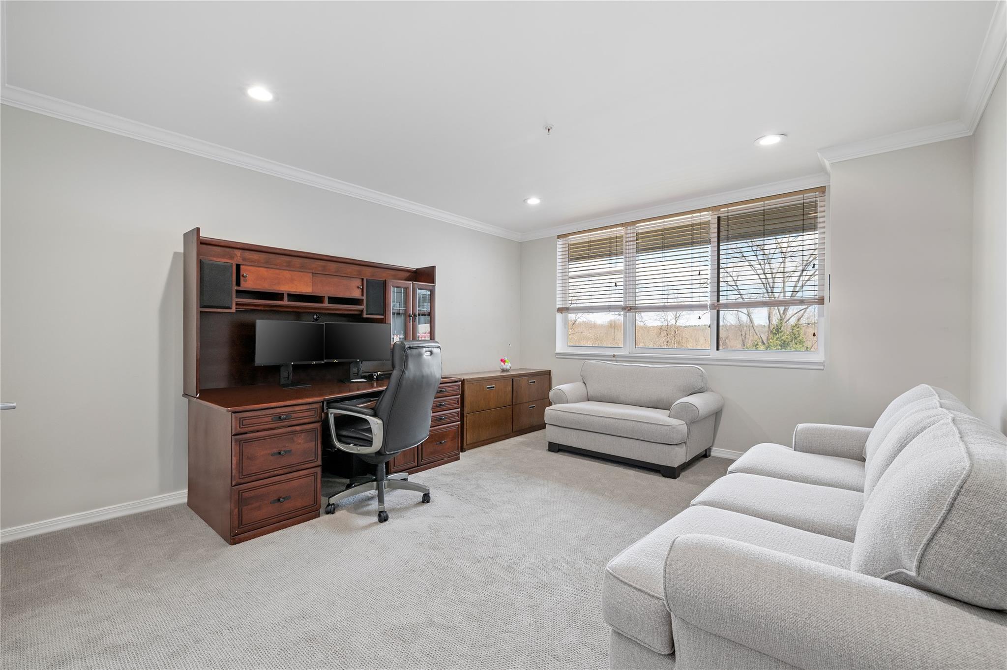100 Harbor View Drive #230, Port Washington, New York image 17