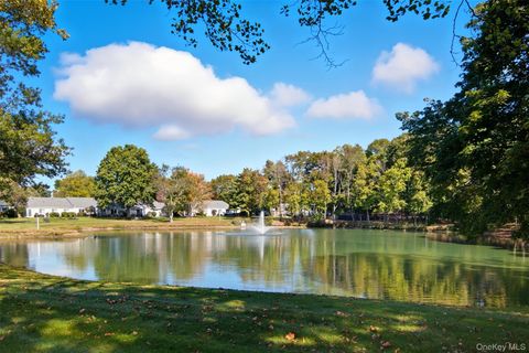 Photo of 607 Cabot Court E #607, Saint James, NY 11780 (MLS # 920102)