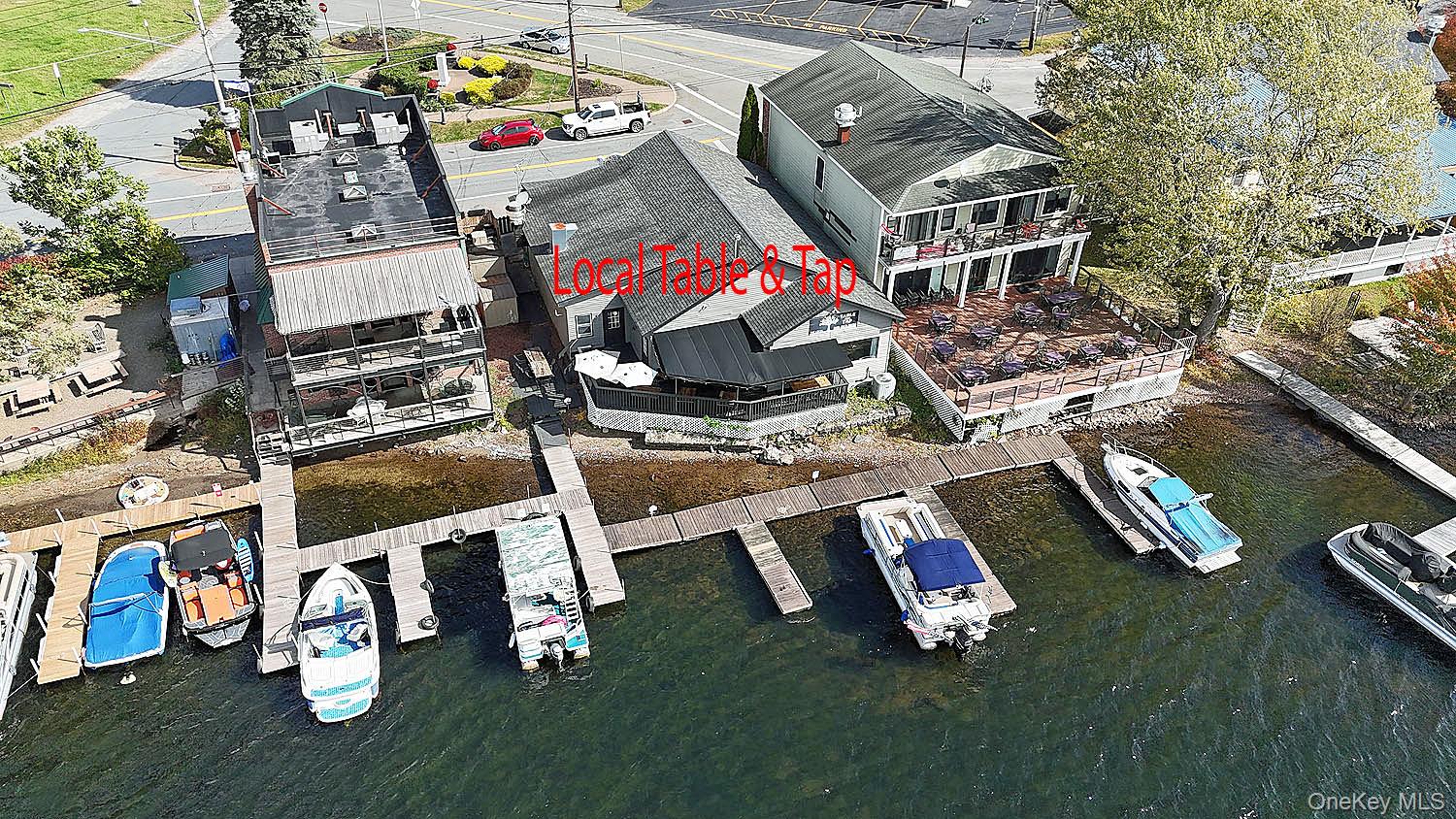 3 Horseshoe Lake Road