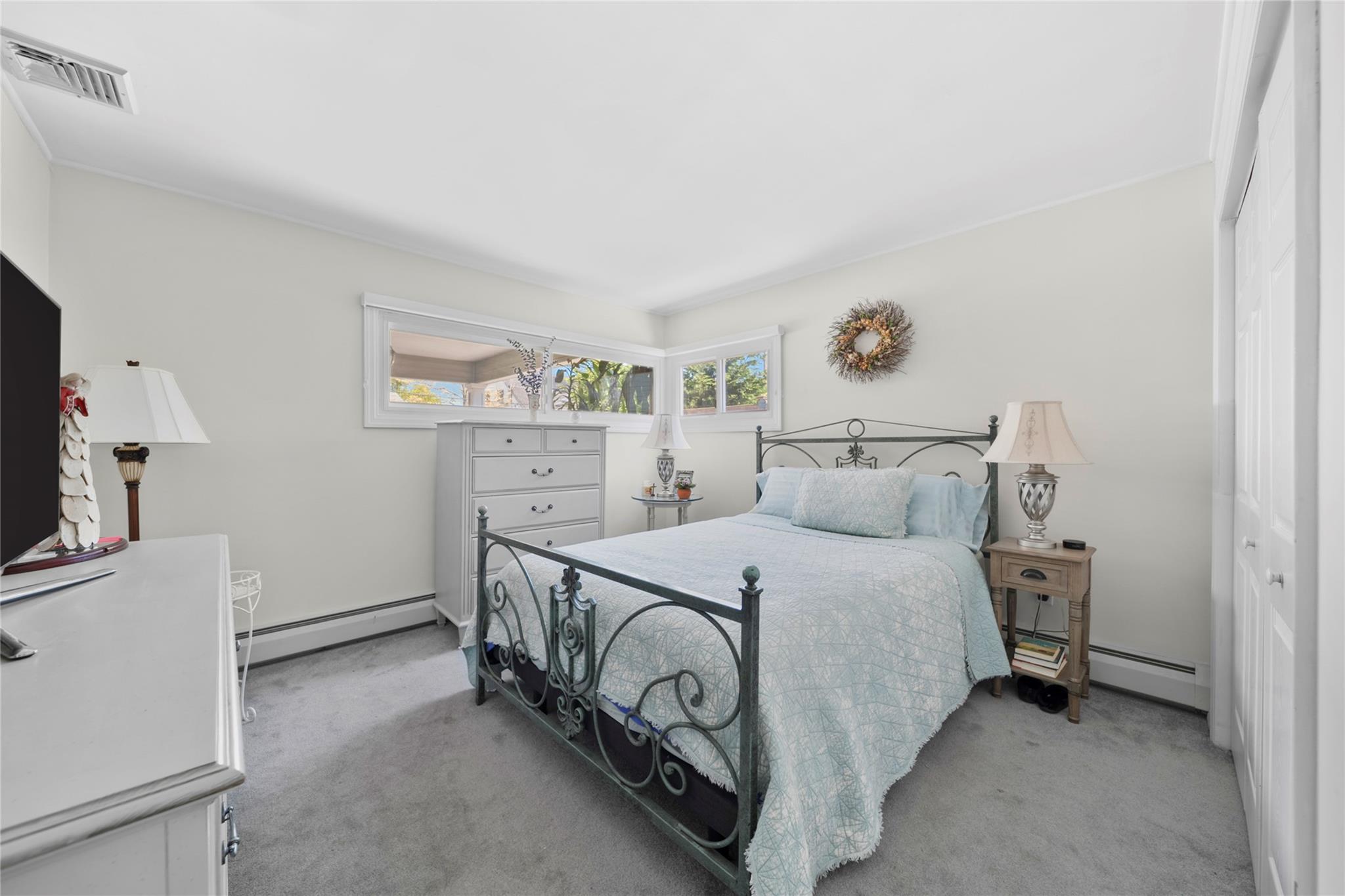 4 Springtime Lane, Levittown, New York image 7