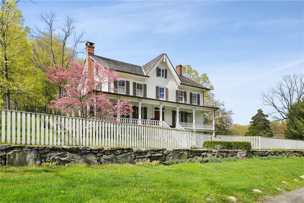 Property for Sale at Mt Holly Road, Katonah, New York - Bedrooms: 5 
Bathrooms: 5 
Rooms: 15  - $3,250,000