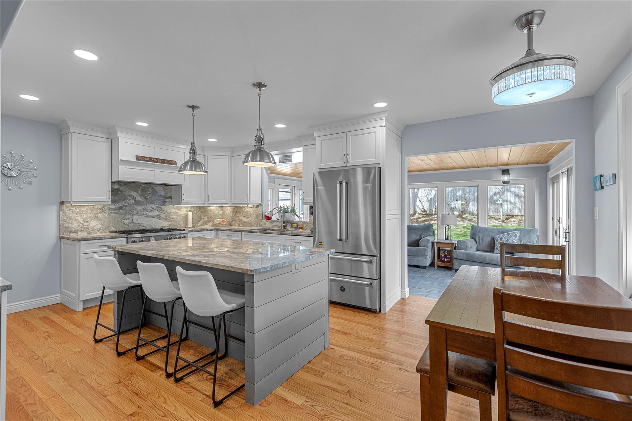 12 State Place, Huntington, New York image 9