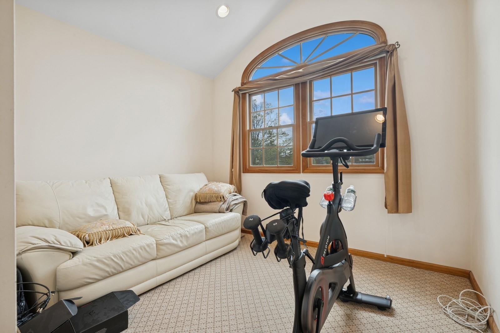 1566 Kew Avenue, Hewlett, New York image 18
