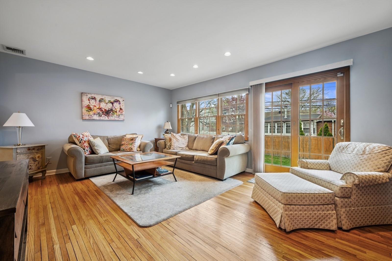 1566 Kew Avenue, Hewlett, New York image 4