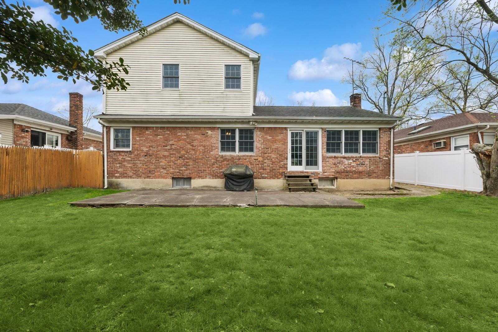 1566 Kew Avenue, Hewlett, New York image 22