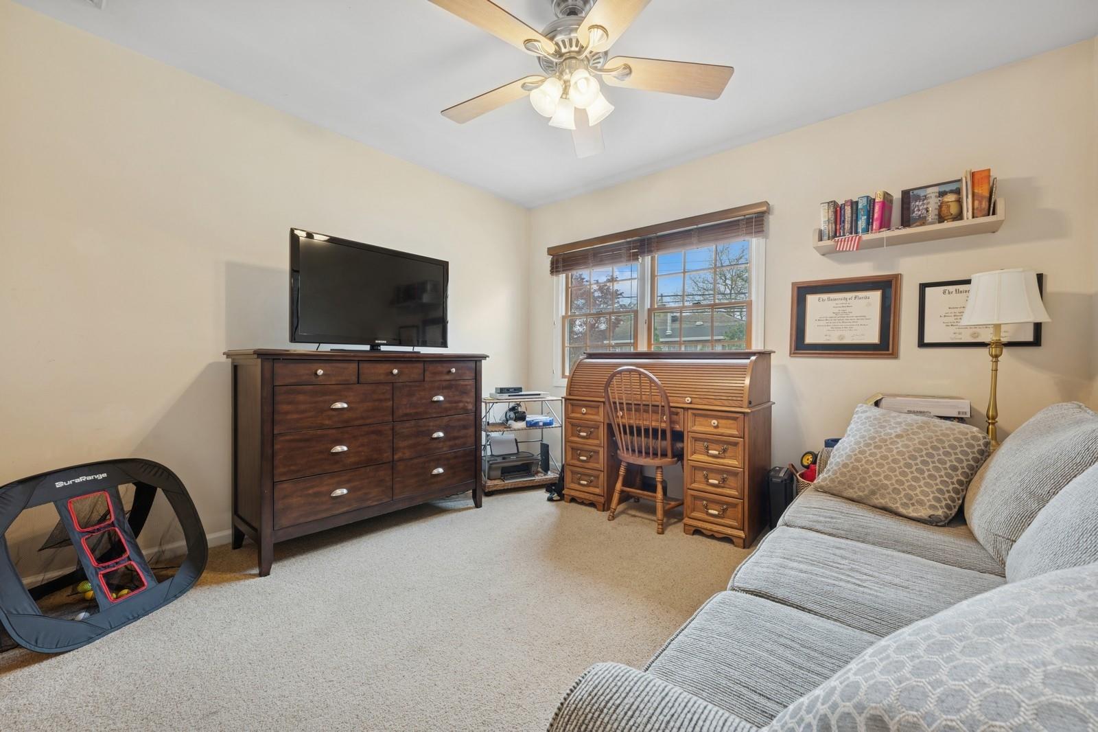 1566 Kew Avenue, Hewlett, New York image 11