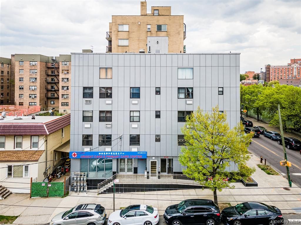 Photo of 31-47 137th Street #3C, Flushing, NY 11354 (MLS # 997083)