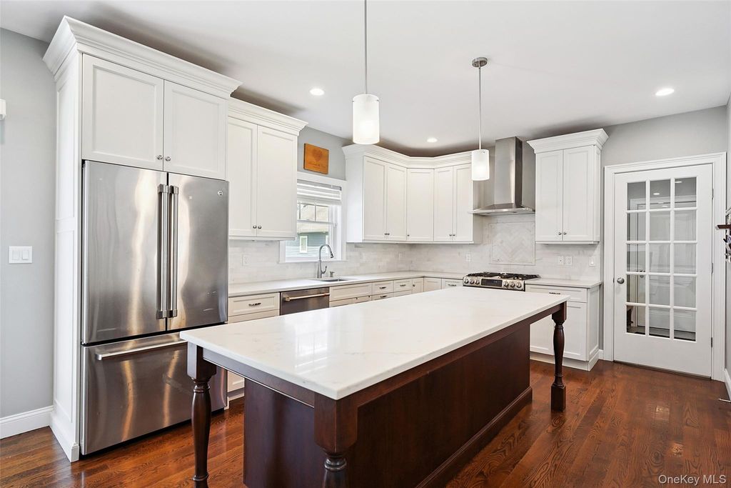 Photo of 11 Jennifer Lane, Rye Brook, NY 10573 (MLS # 964038)