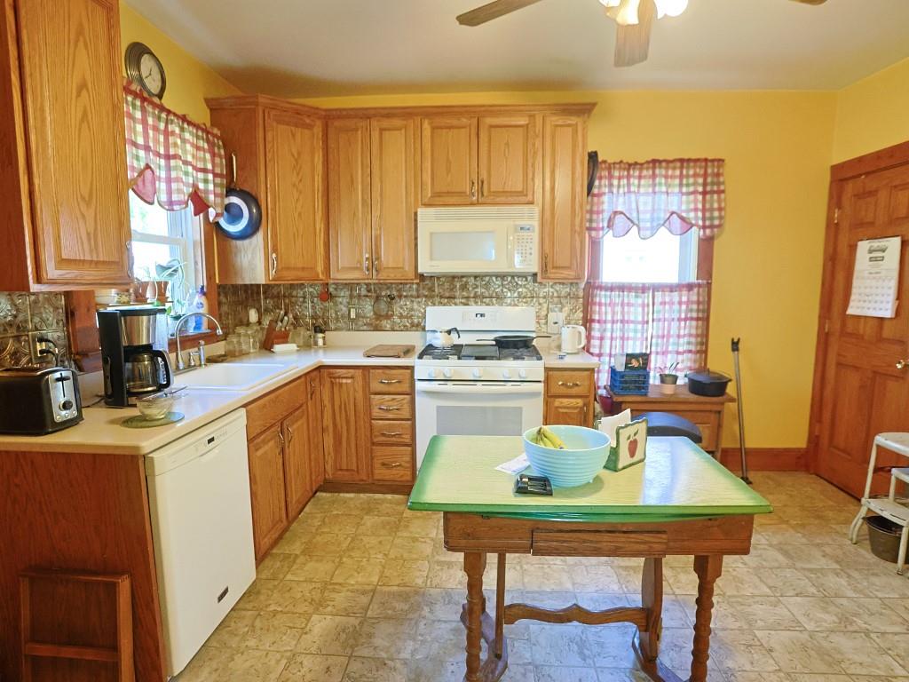 207 Highland Avenue, Maybrook, New York image 11
