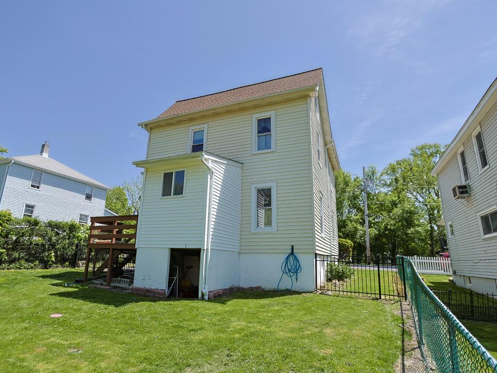 207 Highland Avenue, Maybrook, New York image 5