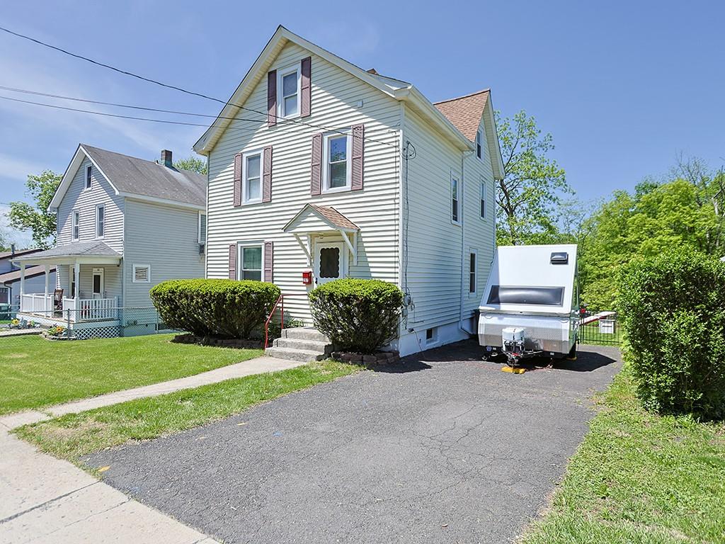 207 Highland Avenue, Maybrook, New York image 3