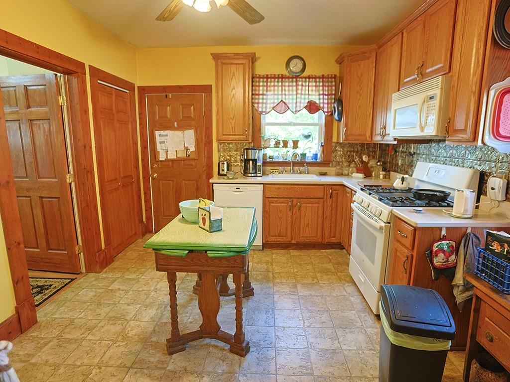 207 Highland Avenue, Maybrook, New York image 12