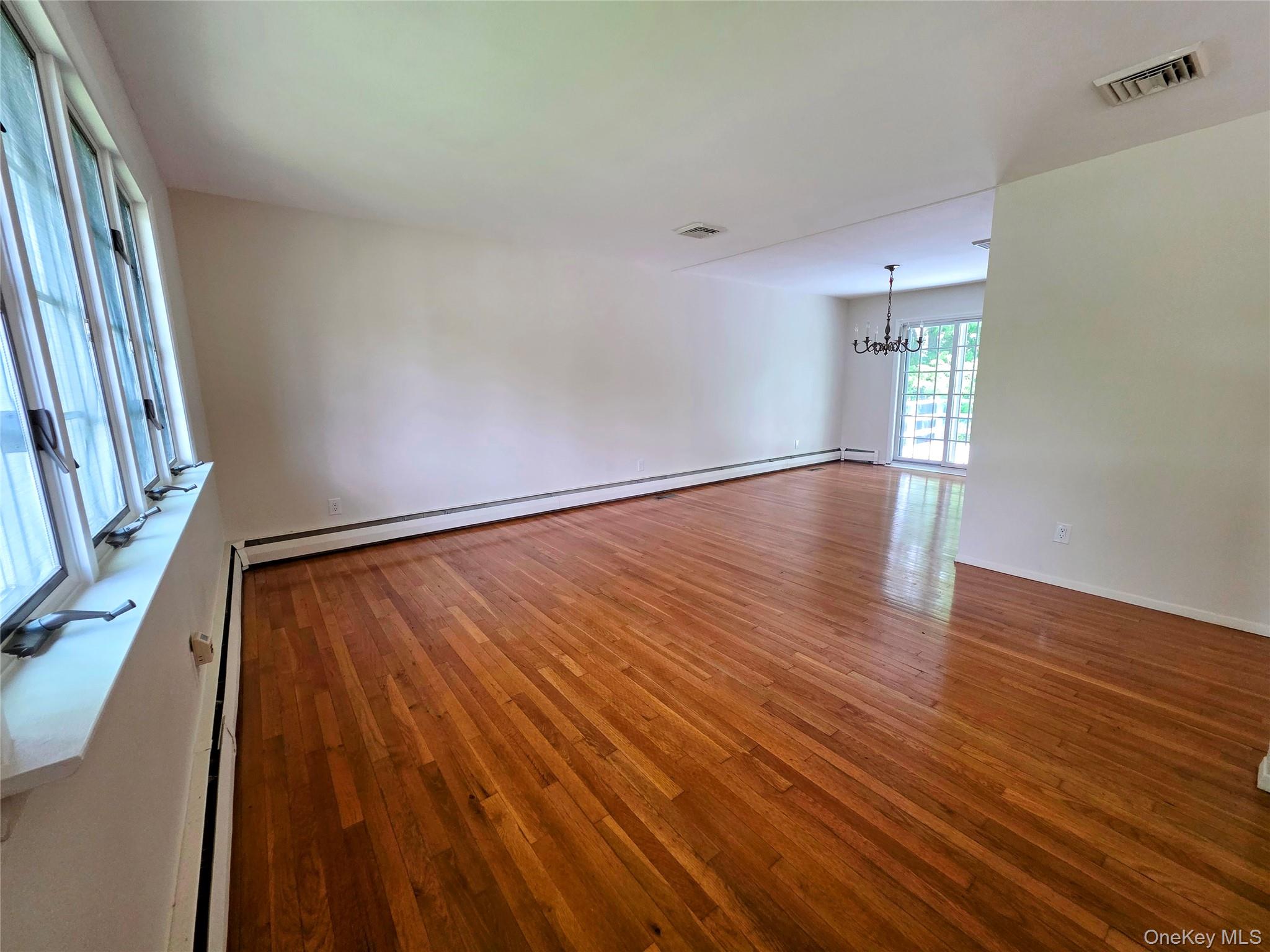 25 Oakwood Drive
