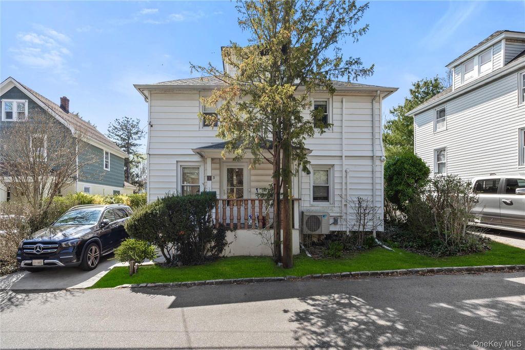 Photo of 3 3RD Street, Greenvale, NY 11548 (MLS # 987225)