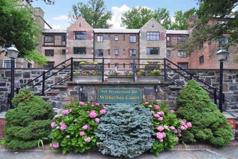 Condo For Sale - 915 Wynnewood Road #A3<br/> Pelham, NY 10803