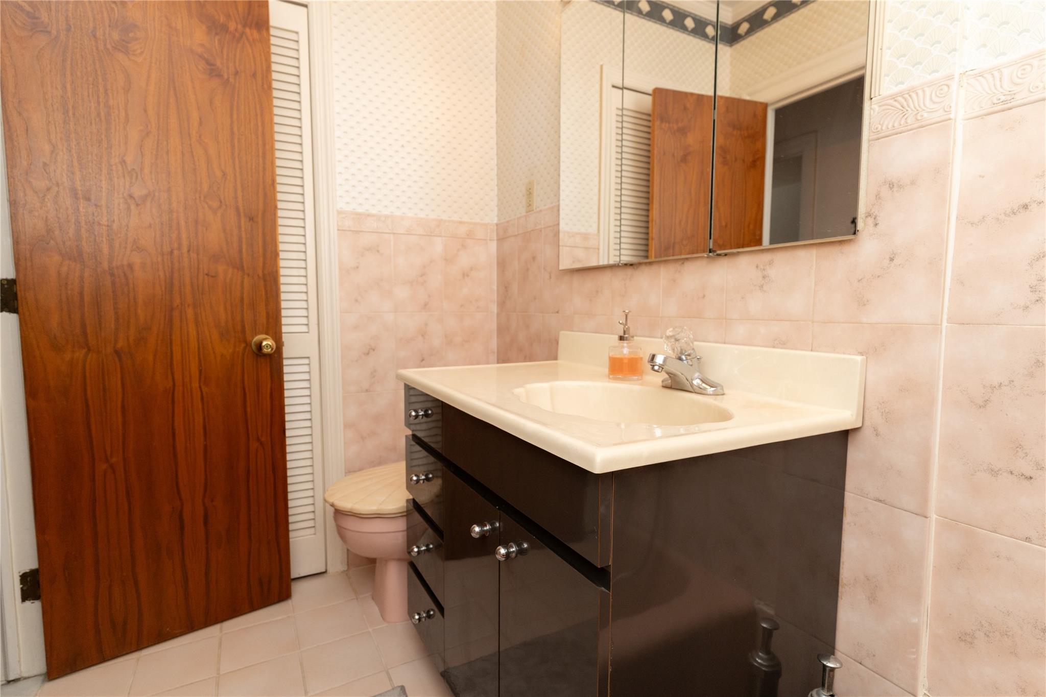 28-06 34th Avenue, Astoria, New York image 11