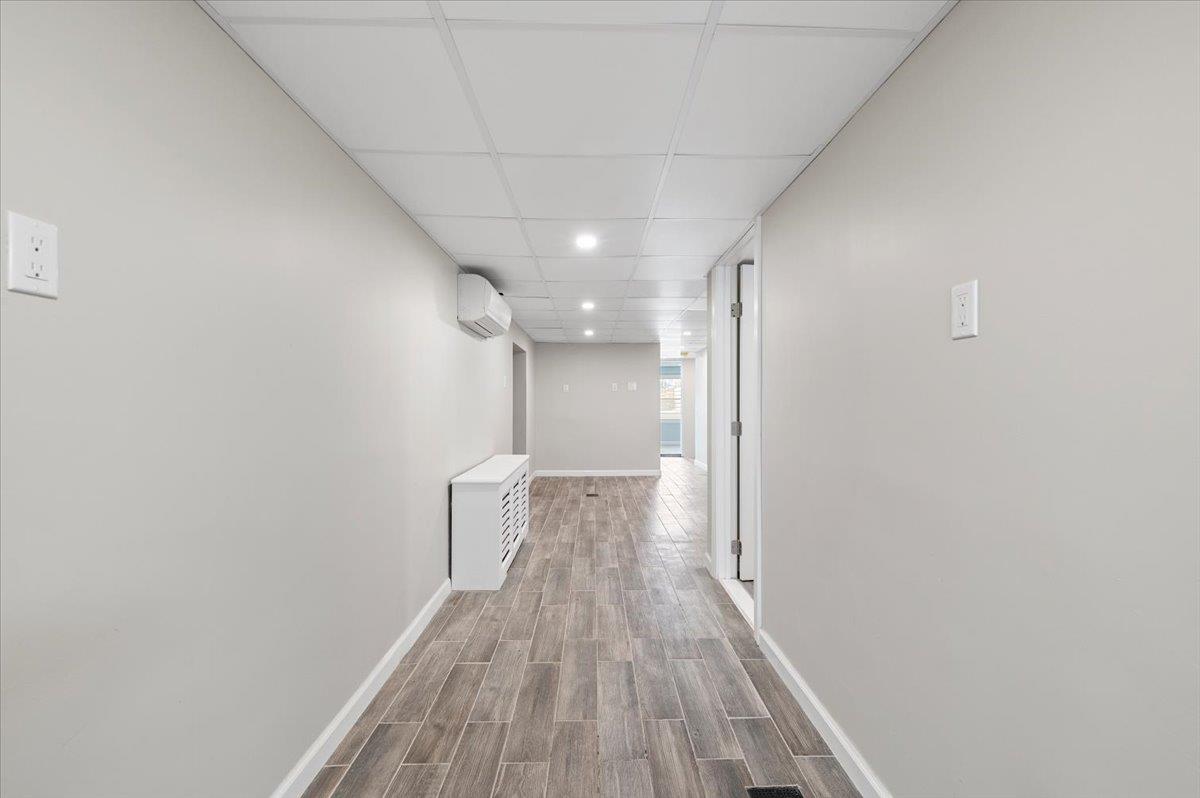 New York, New York 11693, United States, 3 Bedrooms Bedrooms, ,2 BathroomsBathrooms,Residential,Active,87477