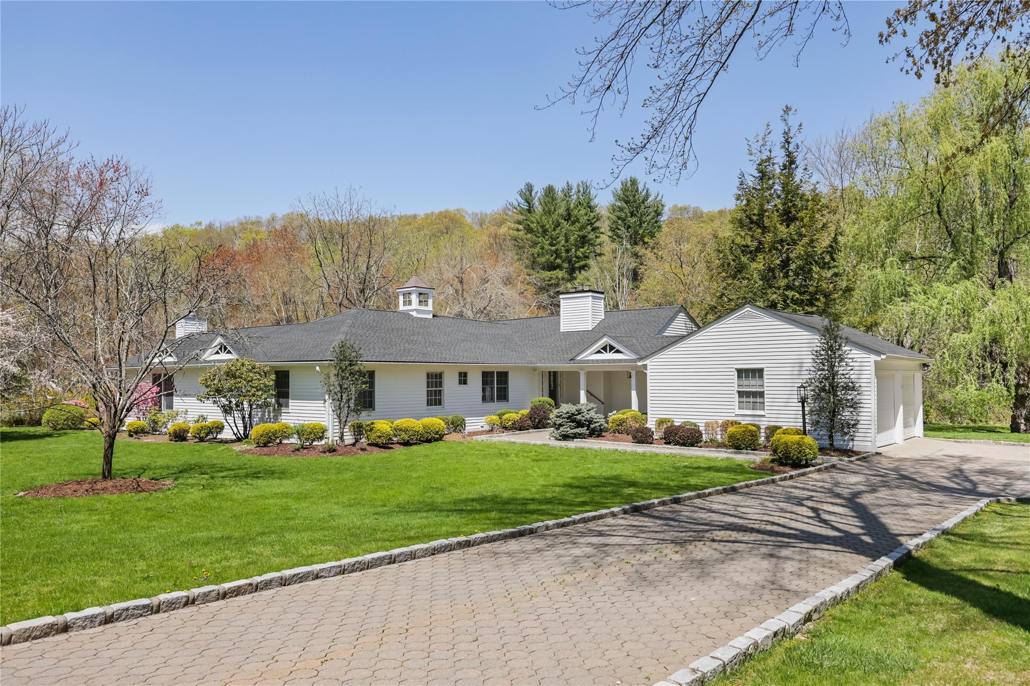5 South Brook Road, Bedford, New York image 1