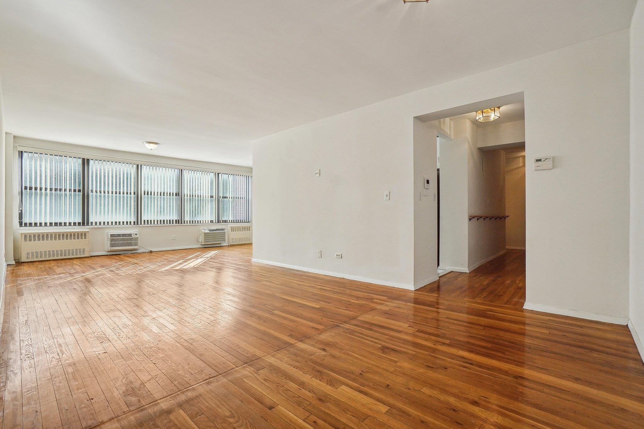 75-24 Bell Boulevard #3B, Bayside, New York image 3