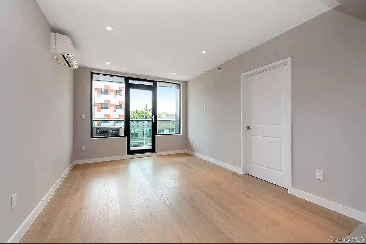 3258 105th Street 4A