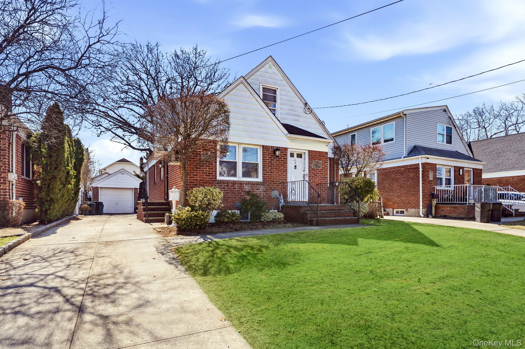 64 W Fenimore Street