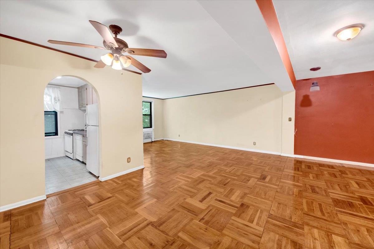 277 Bronx River Road #4L, Yonkers, New York image 11