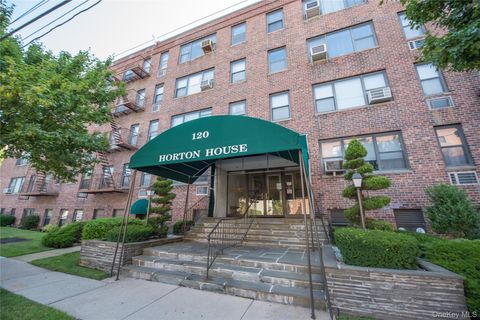 120 Horton Highway Unit A1, Mineola, NY 11501 - MLS#: 950144