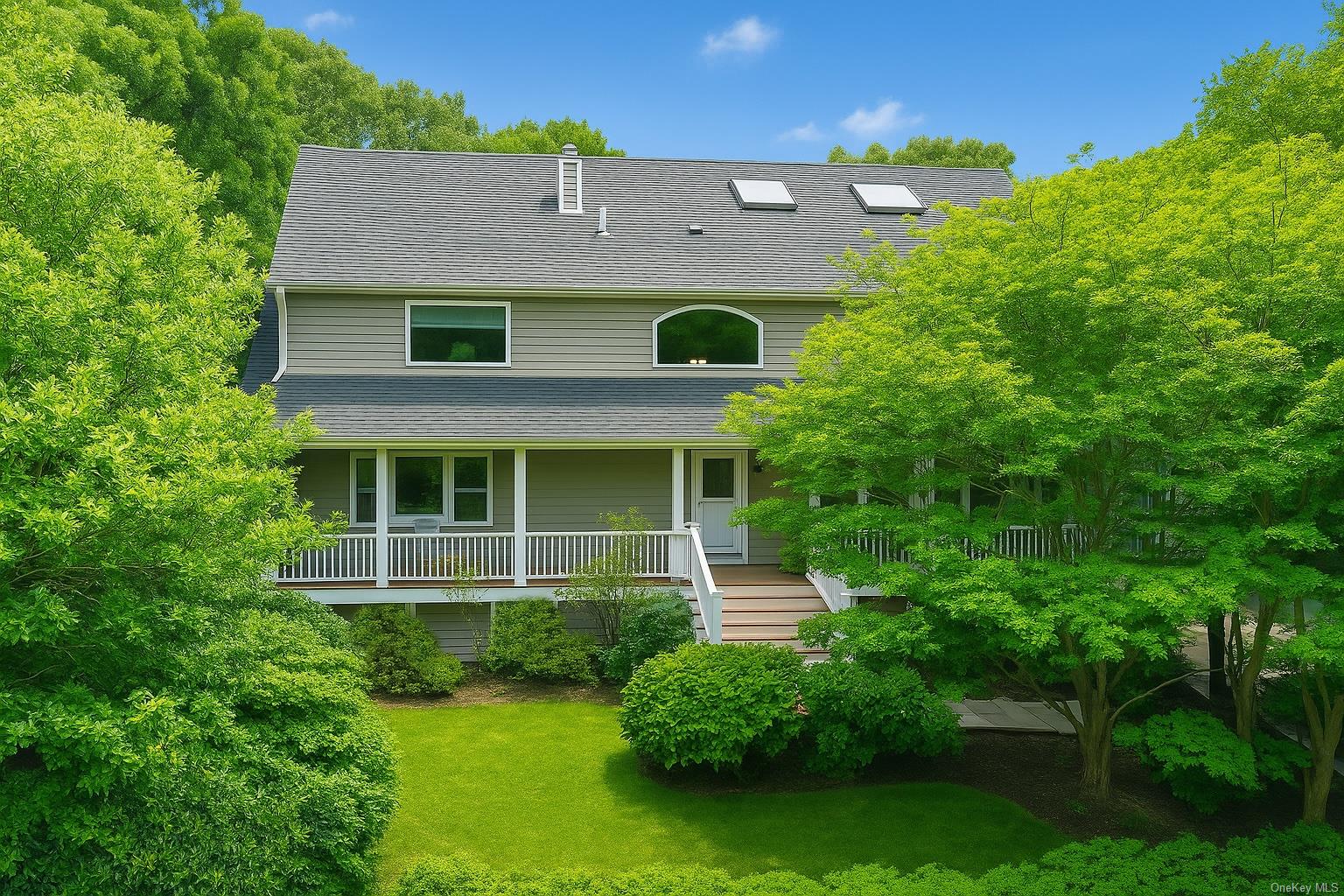 Property for Sale at Spring Pond Lane, Southampton, Hamptons, NY - Bedrooms: 5 
Bathrooms: 6  - $3,499,000