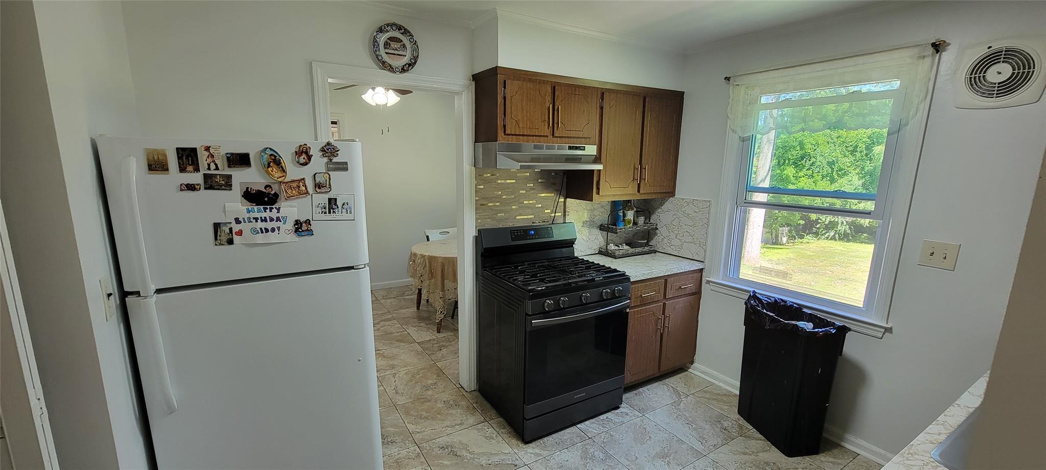 652 Scarsdale Road, Tuckahoe, New York image 11