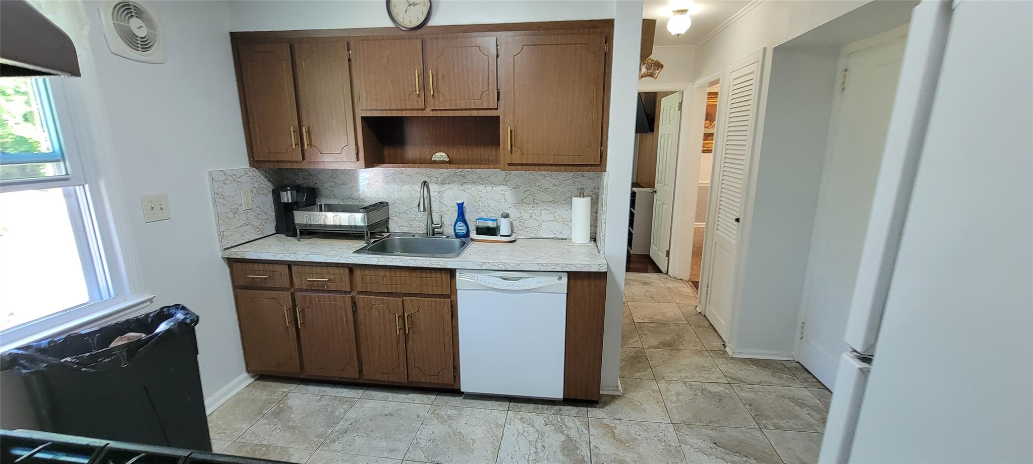 652 Scarsdale Road, Tuckahoe, New York image 10
